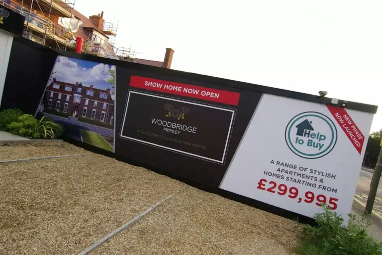 Removal of construction site hoarding