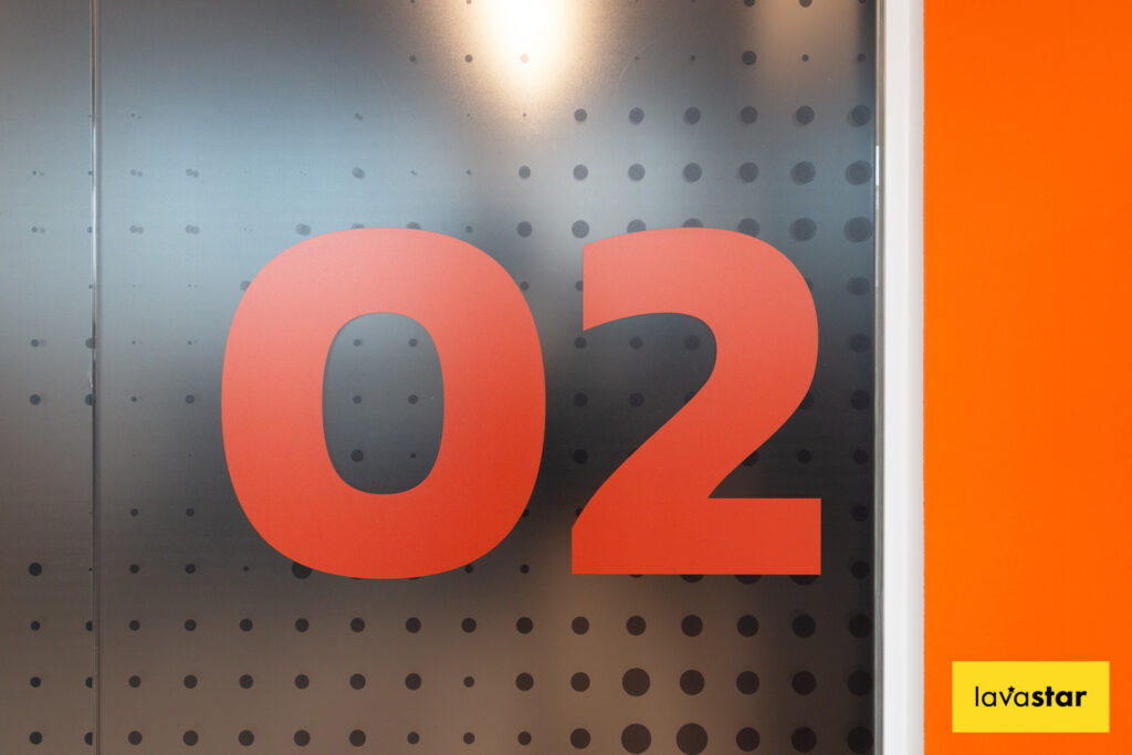 Frosted window partition with print