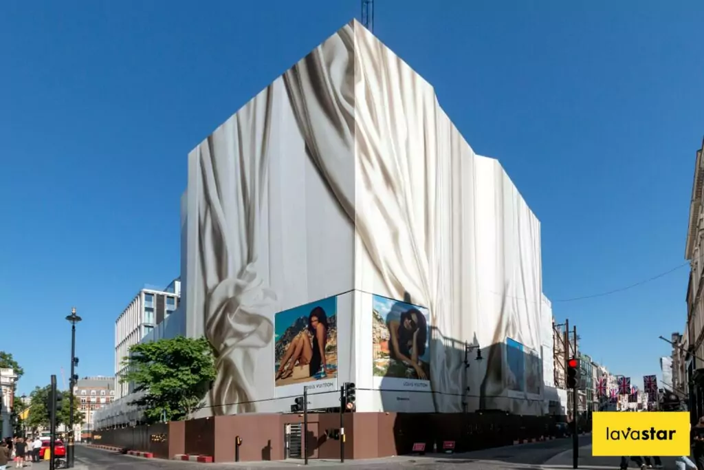 Building wrap print and installation at a prestigious site in central London