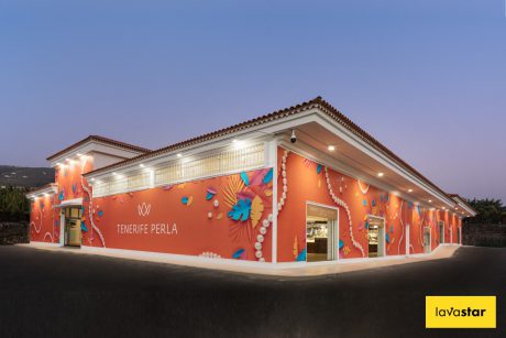 Tensioned PVC printed building wrap