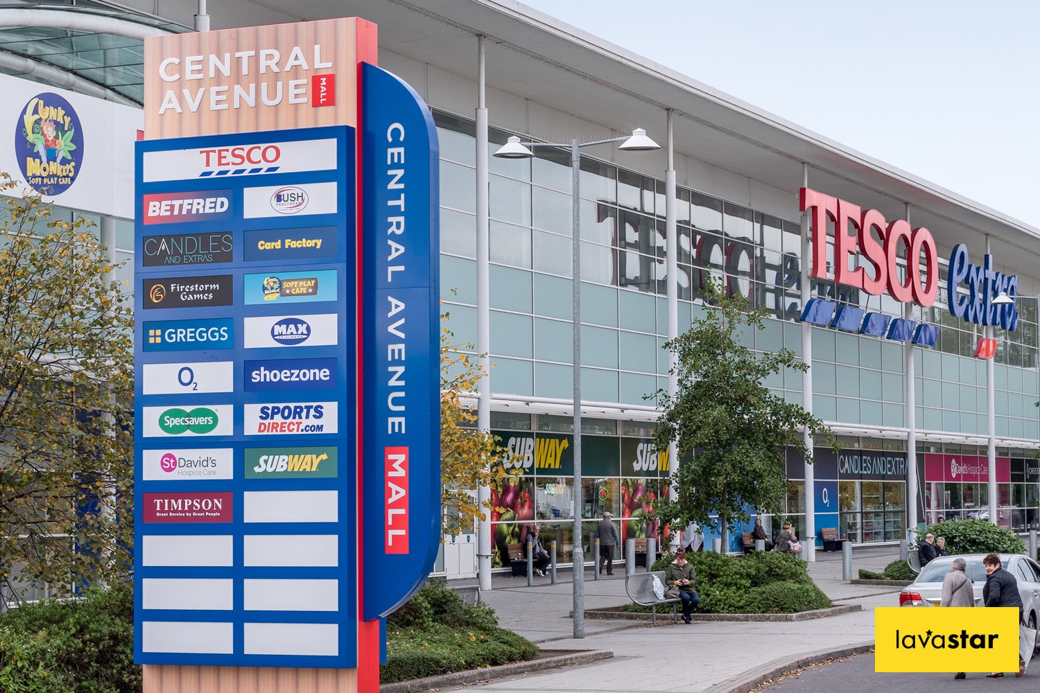 Fabrication and installation of large monolith sign in Wales