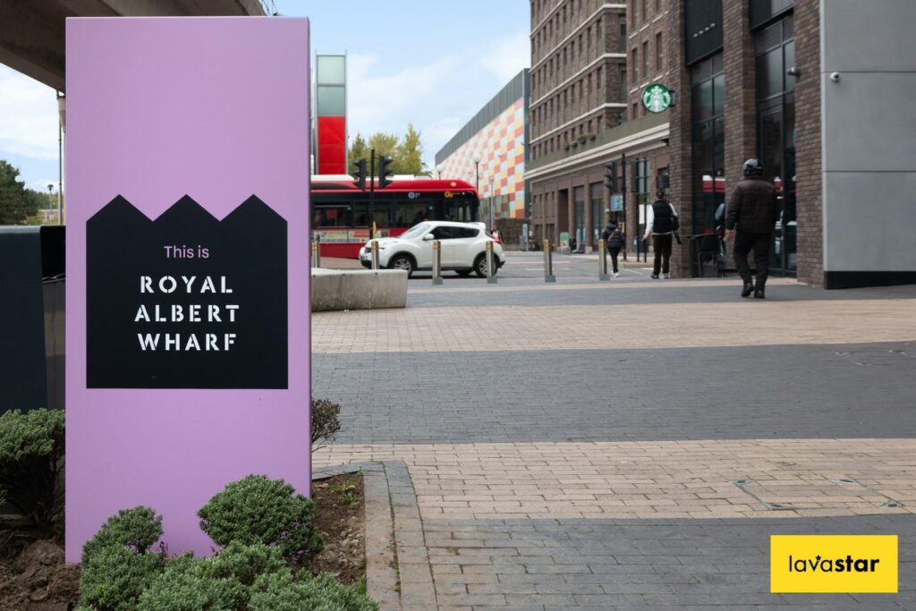 Printed totem signage installed for housing development