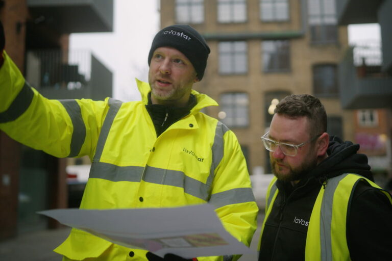 Signage install pre start briefing
